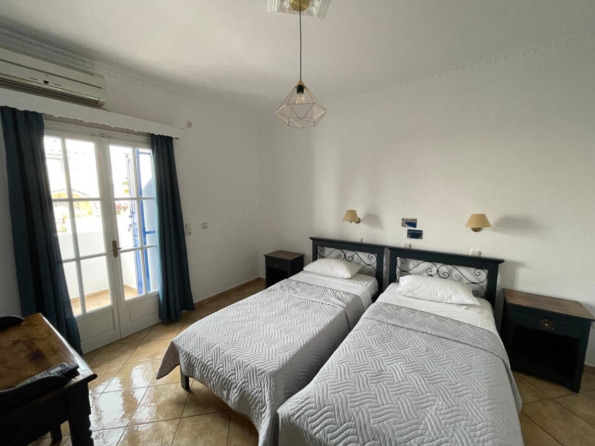 Leonidas Apartments Kamari  Luaran gambar
